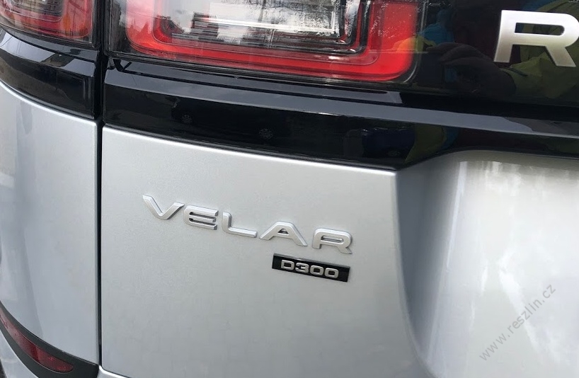 V4